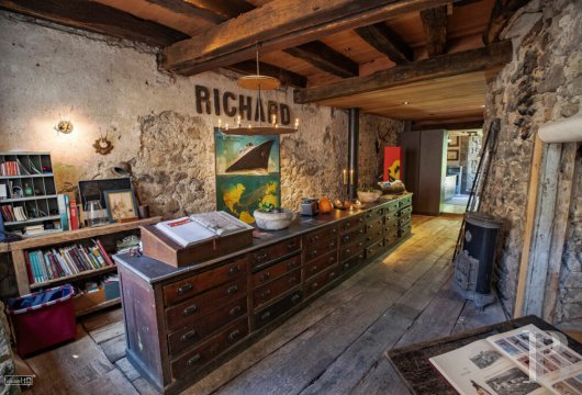 A medieval house that takes you back in time in the centre of Aurillac, the capital of Haute-Auvergne - photo  n°3